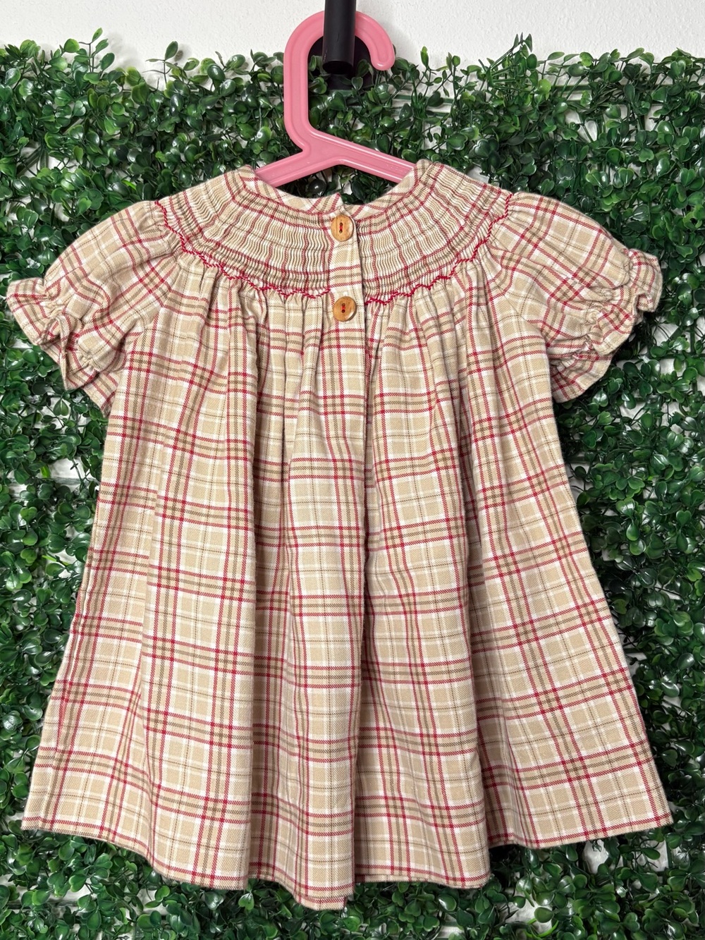 Shrimp and Grits Plaid Smocked Cotton Dress with puppies and wagons details - Picture 2 of 4